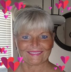 Meet your Posher, Darlene